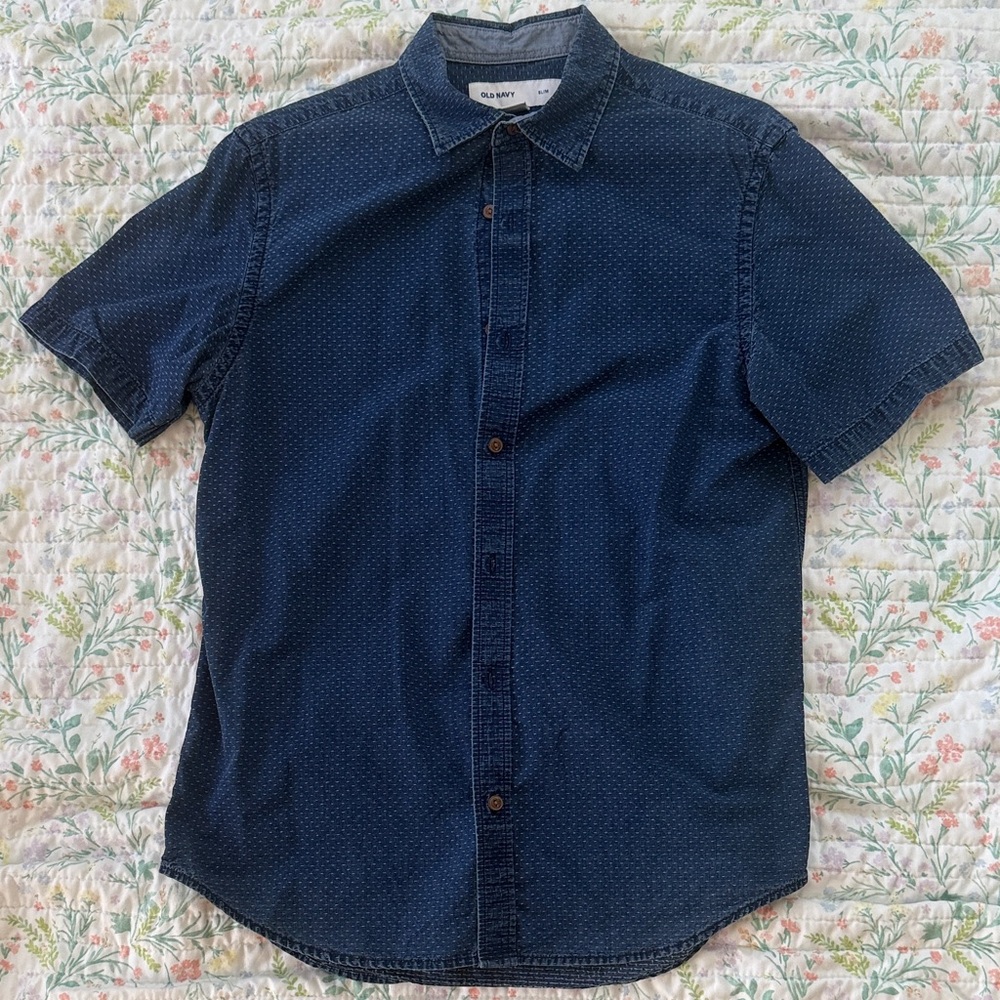 Old Navy Men's Dark Blue Casual Shirt